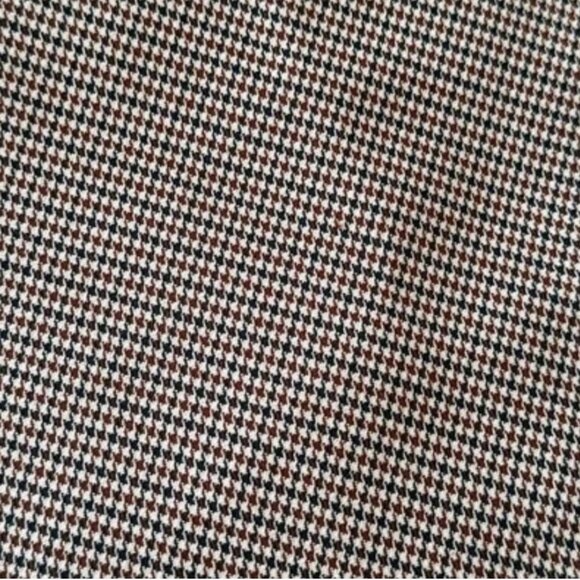 NWT!  Classic English Quilted Plaid Barn Jacket - Picture 14 of 16